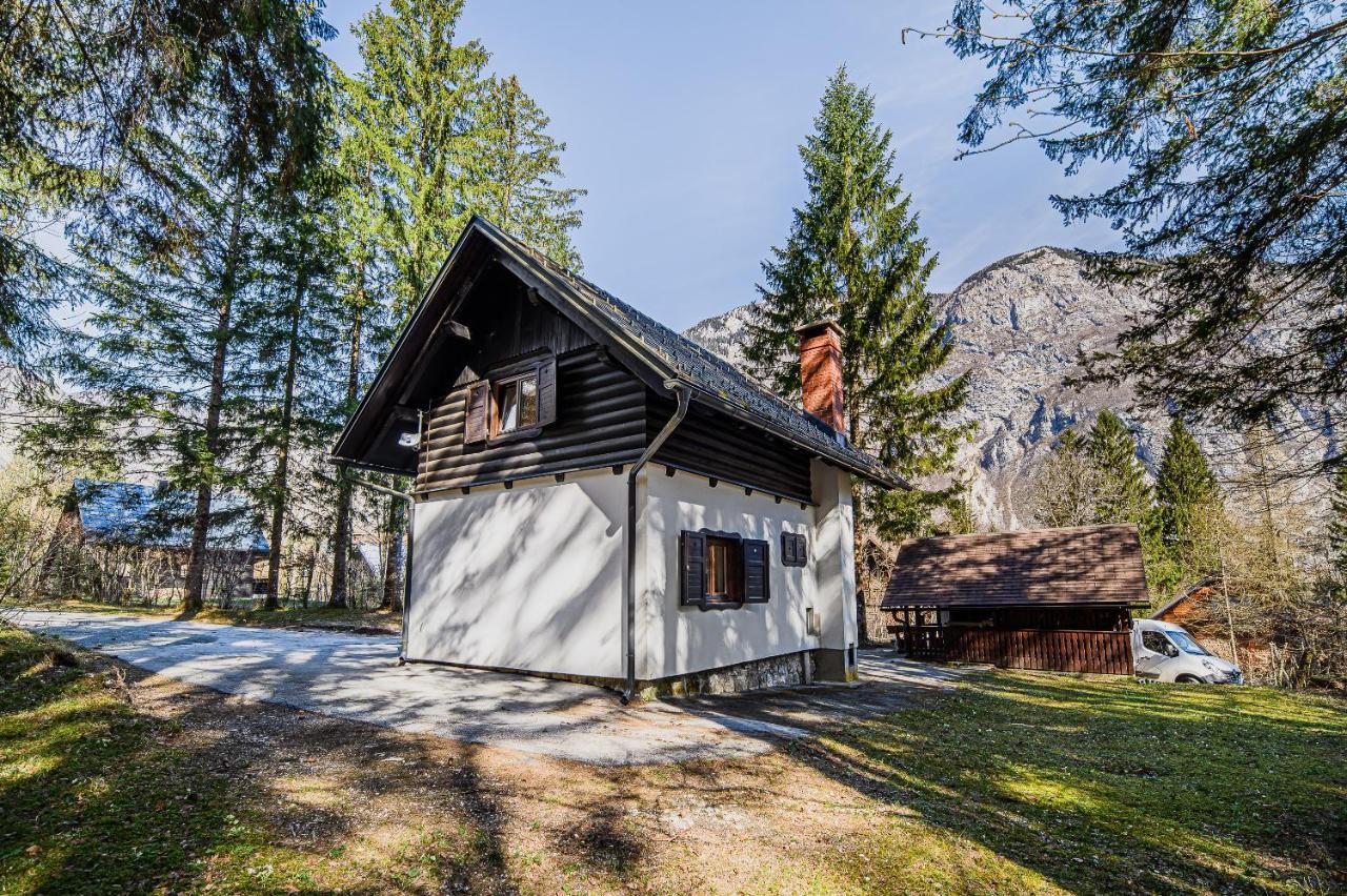 Holiday Home Kozorog Бохин Екстериор снимка
